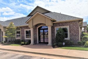 The exterior of the American Eagle Title Group South OKC location